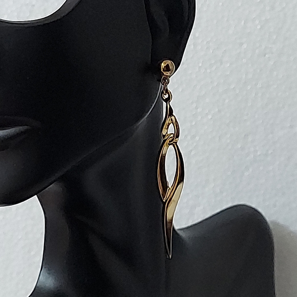 E1700 Gold Drop Earrings - Picture 11 of 16